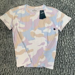 Hollister shirt new!! ☺️